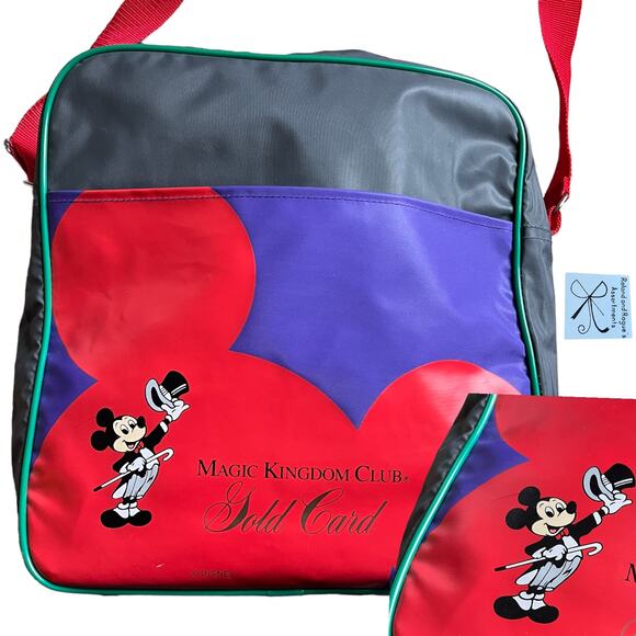 Disney Magic Kingdom Club Gold Card Tote Bag - Picture 1 of 5